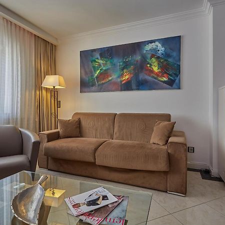 The Queen Luxury Apartments - Villa Cortina Luxembourg Bagian luar foto