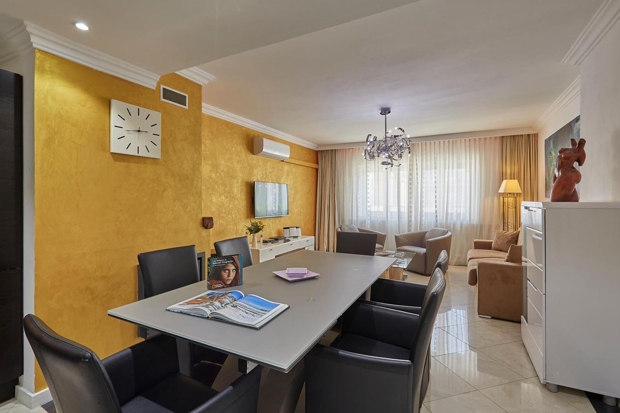 The Queen Luxury Apartments - Villa Cortina Luxembourg Bagian luar foto