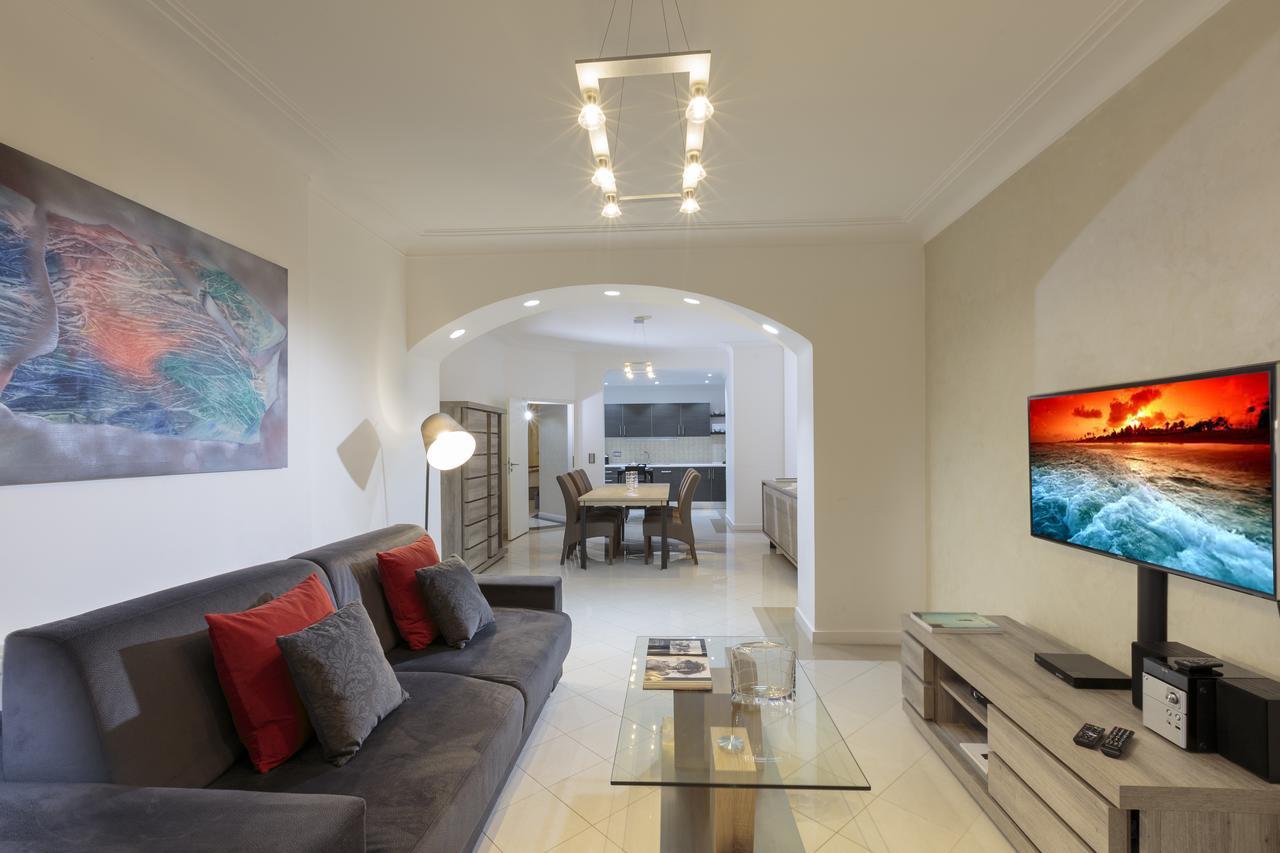 The Queen Luxury Apartments - Villa Cortina Luxembourg Bagian luar foto